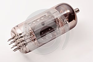 Vacuum tube