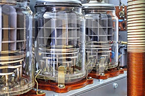 Vacuum tubes shortwave power amplifier