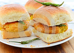 Vada Pav