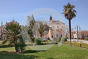 Vada, Rosignano Marittimo, Livorno, Tuscany, Italy: view of Garibaldi square with the church of San Leopoldo Re photo