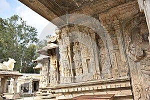 Vaidyeshvara temple, Talakad, Karnataka photo