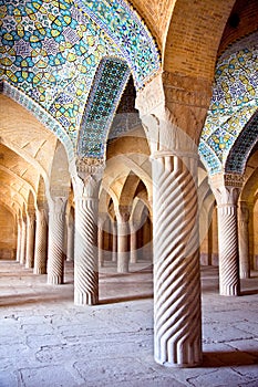 Vakil Mosque, pillars of Prayer Hall