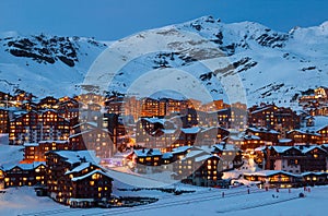 Val Thorens by night photo