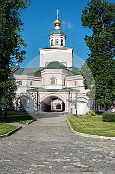 Valdai Iversky monastery: Church of the Epiphany with a refectory and bell tower