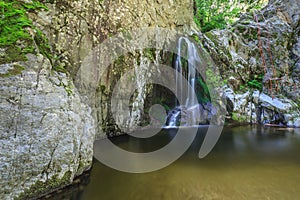 Valea lui Stan Gorge in Romania photo