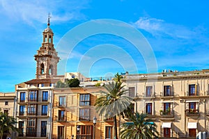 Valencia Plaza Reina square and Santa Catalina