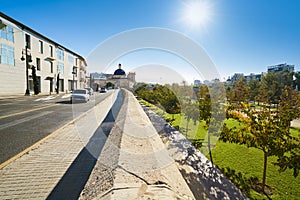 Valencia Trinidad street with Turia park