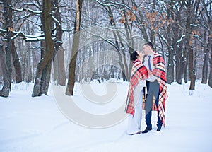 Valentine day 14 februaryÐ± couple outdoor portrait