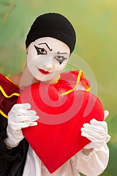 Valentine Pierrot