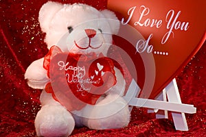 Valentines bear and sign