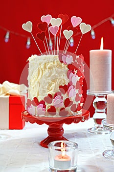 Valentines Day party table with showstopper hearts cake.