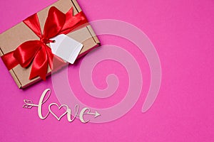 Valentines day romantic seamless pink background, gift tag bow, present,love,hearts,copy text space