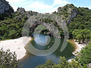 Vallon-Pont-d'Arc