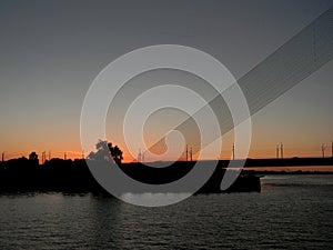 VanÃÂ¡u Bridge photo