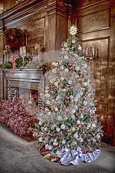 Vanderbilt Mansion decorated for Christmas