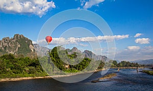 Vang vieng Laos photo