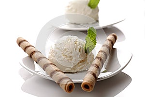 Vanilla Icecream scoop with mint