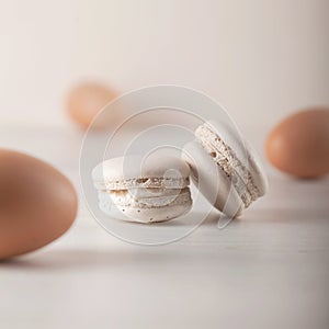 Vanilla macaroon with eggs