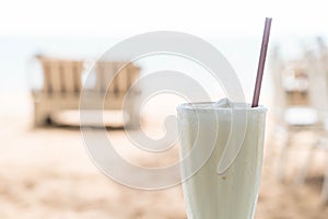 vanilla milkshake smoothie