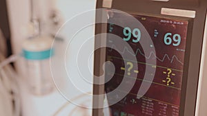 Various devices measure heart rate, respiration rate, temperature, pressure, ECG, display apparatus