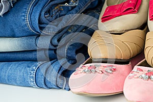 Various female summer shoes with jeans