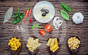 Various kind of Pasta Elbow Macaroni,Farfalle,Rigatoni,gnocco Sa