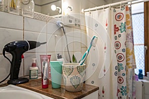 Various props in the bathroom background