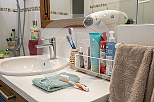 Various props in the bathroom background