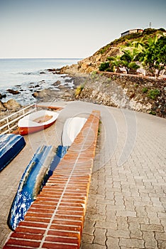 Various speedboats parked in theharbor