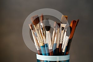 Various used paint brushes