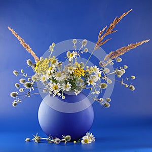 Vase with bouquet