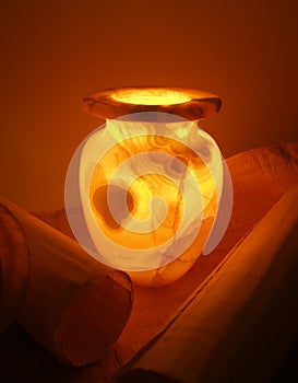 Vase from an onyx with the retinues of papyrus