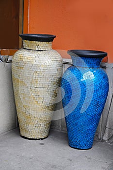 Vases with glass mosaic