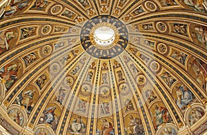 Vatican basilica architecture