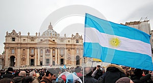 Crowd in St. Peter Square before Angelus of Pope Francis I