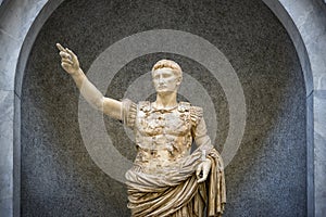 Vatican Museums - Roman sculpture: Statue of the Augustus of Prima Porta.