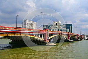 Vauxhall Bridge in London