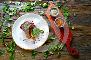 Veal sirloin, mashed potatoes chards and shallots