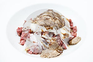 Veal tartare with truffle