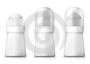 Vector 3d realistic set of white deodorant bottles