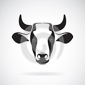 Vector of a cow head design on white background. Wild Animals.