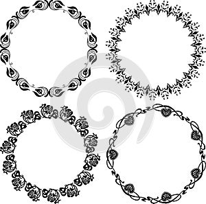 Vector drawing of set decorative floral round frames in vintage style