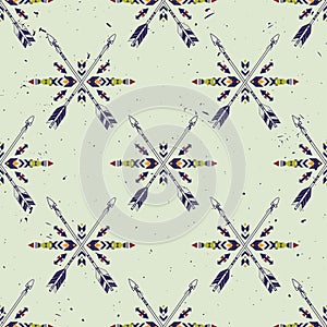 Vector grunge seamless pattern with crossed ethnic arrows and tribal ornament
