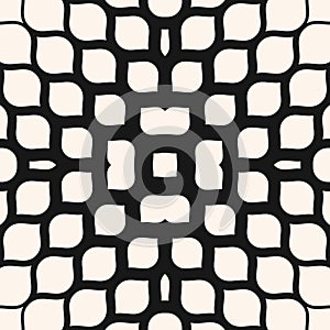 Vector halftone mesh. Black and white abstract geometric seamless pattern