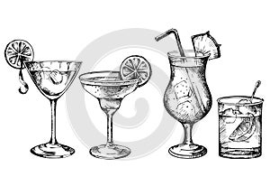 Vector hand drawn set of cocktails and alcohol drinks. Cocktail menu design background. Cocktail party. Sketch.
