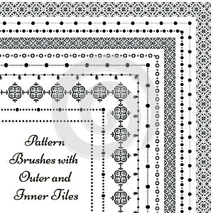 Vector pattern brushes with outer and inner tiles