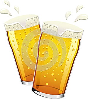 Vector pints of beer toasting