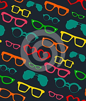 Vector seamless pattern with different shapes glasses.