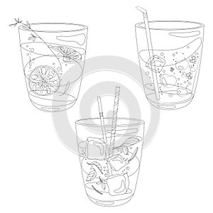 Vector set of summer cooling drinks with fruits. Collection of stylized alcoholic cocktails in glasses. Black and white