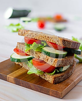 vegan sandwich with wholemeal bread